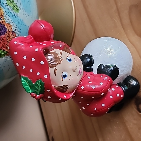 Vintage hand painted ceramic figurine - Picture 15 of 15